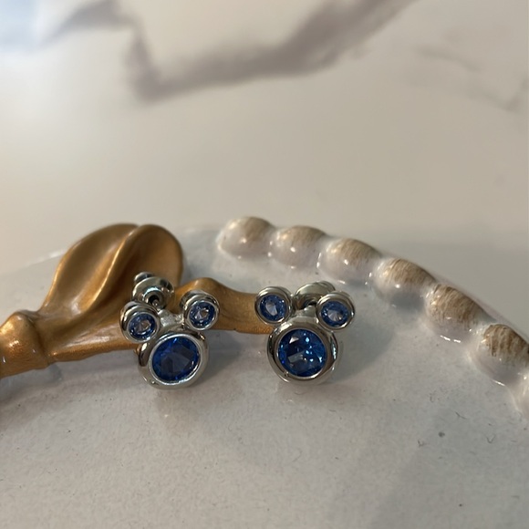Mickey Mouse Blue Crystal Silver Stud Earrings - Picture 9 of 12